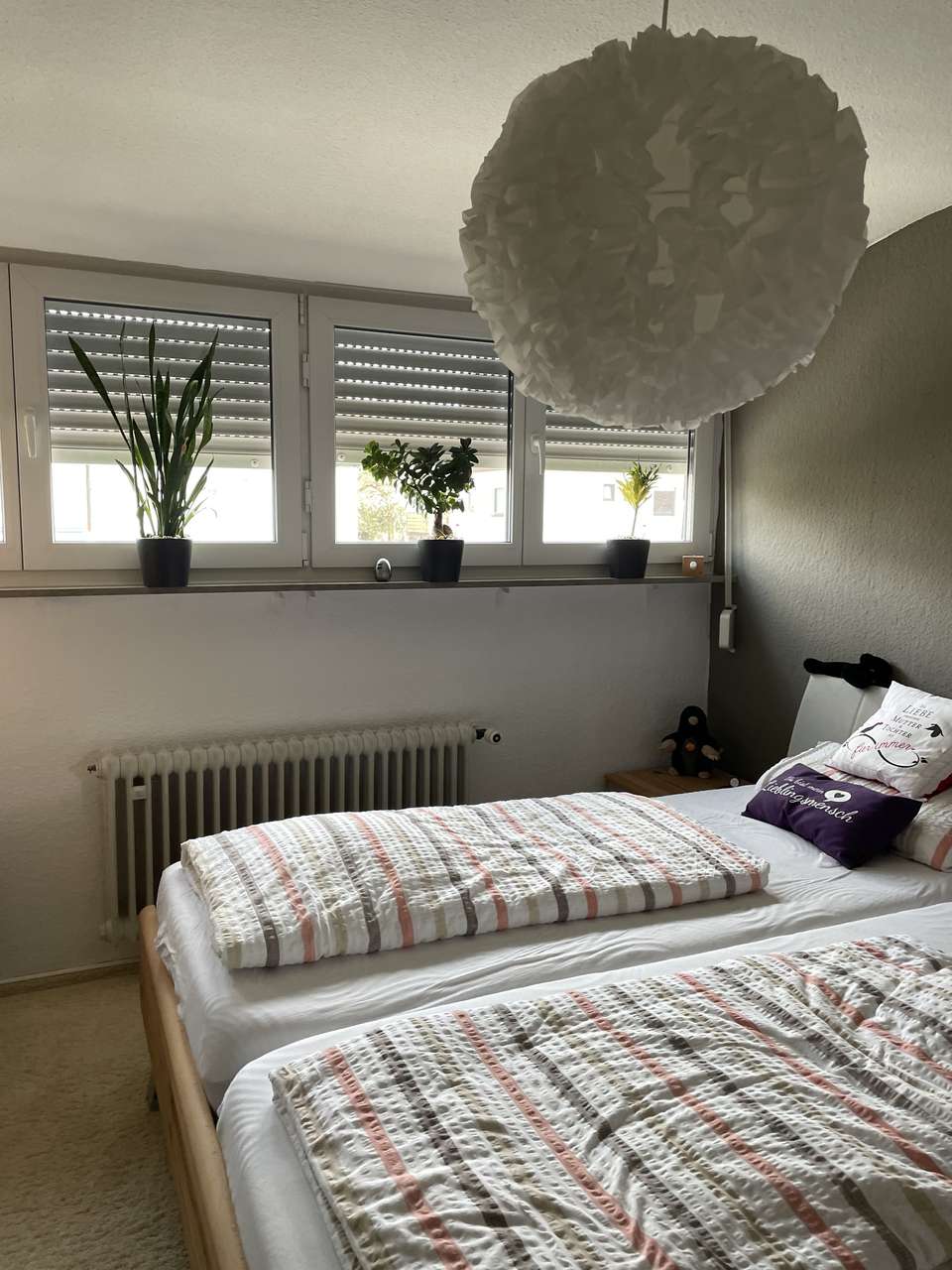 schöne familienfreundliche Doppelhaushälfte mit großem Garten Bussardweg 7, 70499 Stuttgart-Weilimdorf