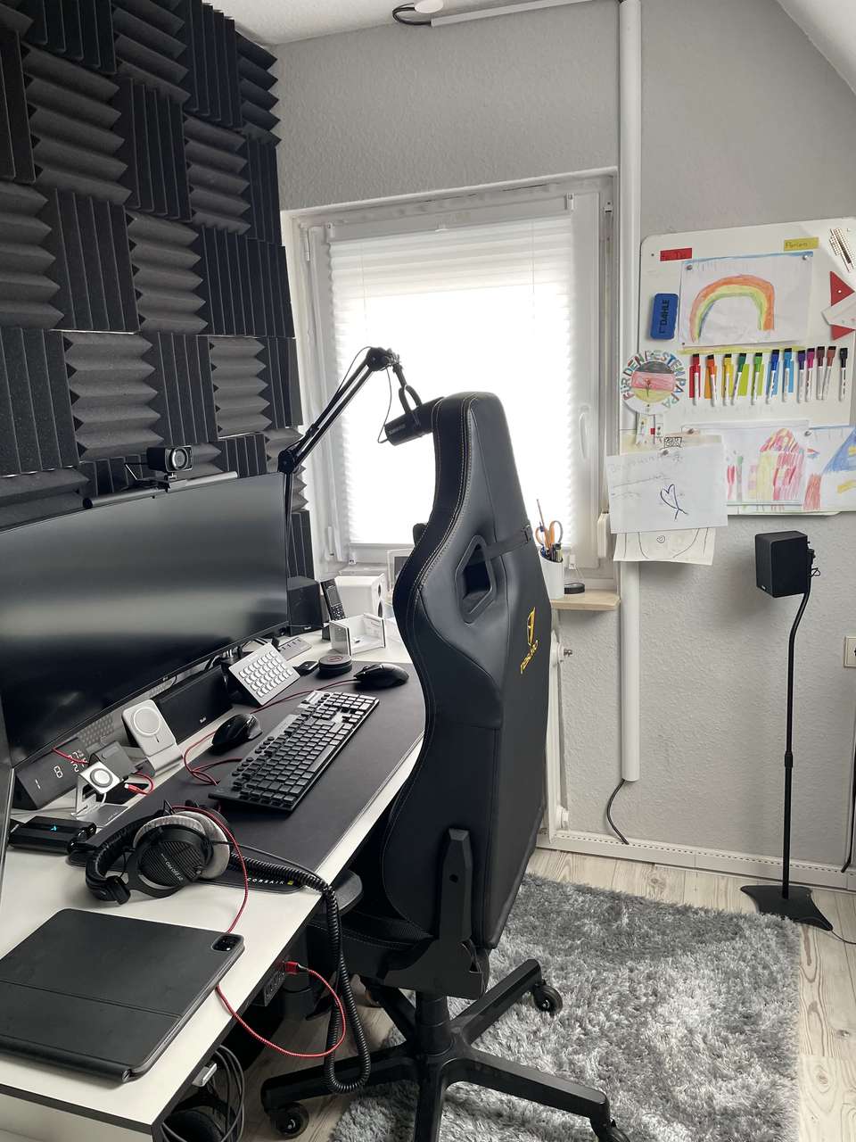 schöne familienfreundliche Doppelhaushälfte mit großem Garten Bussardweg 7, 70499 Stuttgart-Weilimdorf