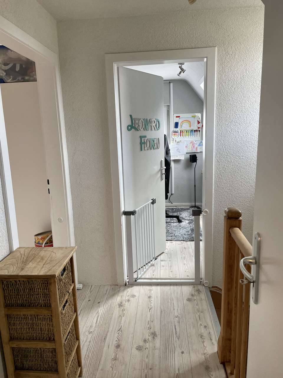 schöne familienfreundliche Doppelhaushälfte mit großem Garten Bussardweg 7, 70499 Stuttgart-Weilimdorf