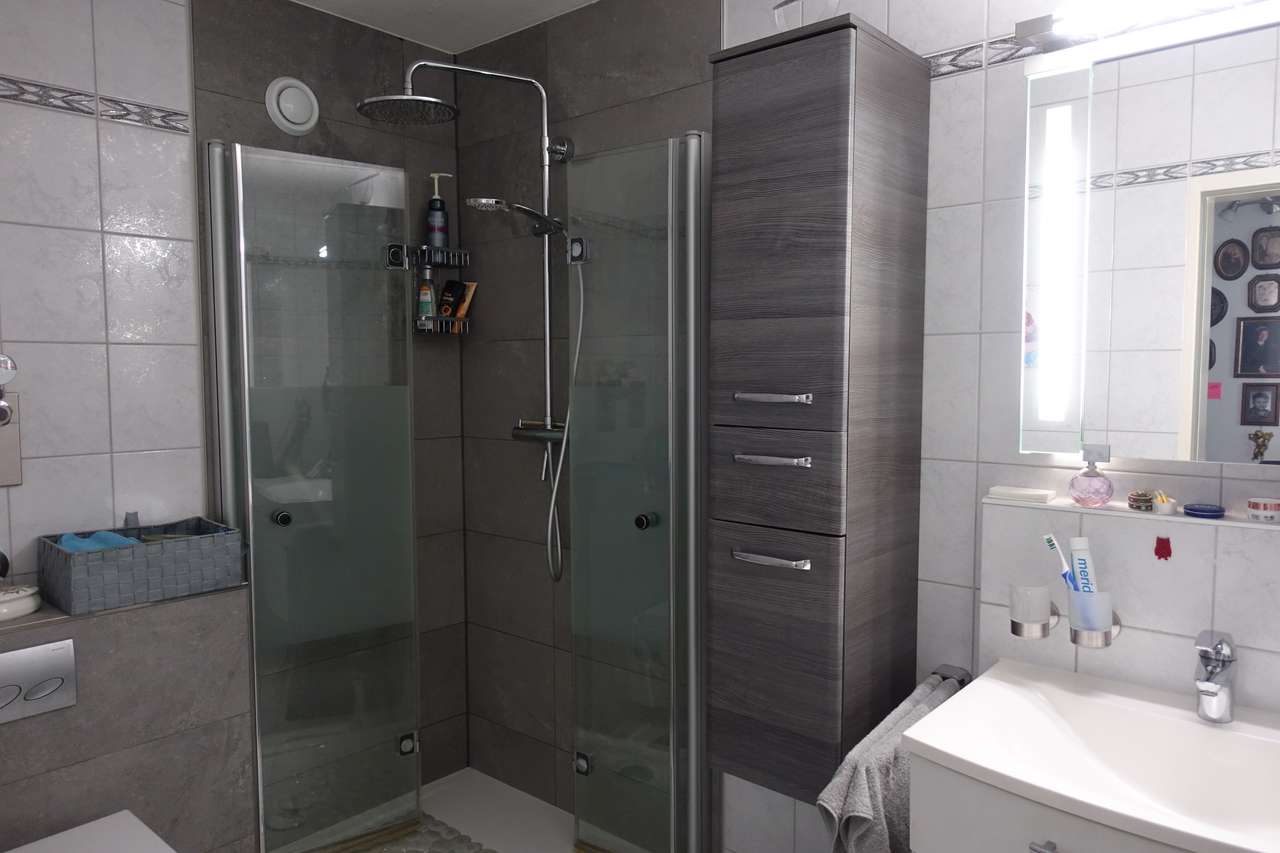 schicke 2-Zimmerwohnung mit sonnigem Balkon, Freiherr-von-Varnbühler-Str. 10, 71282 Hemmingen