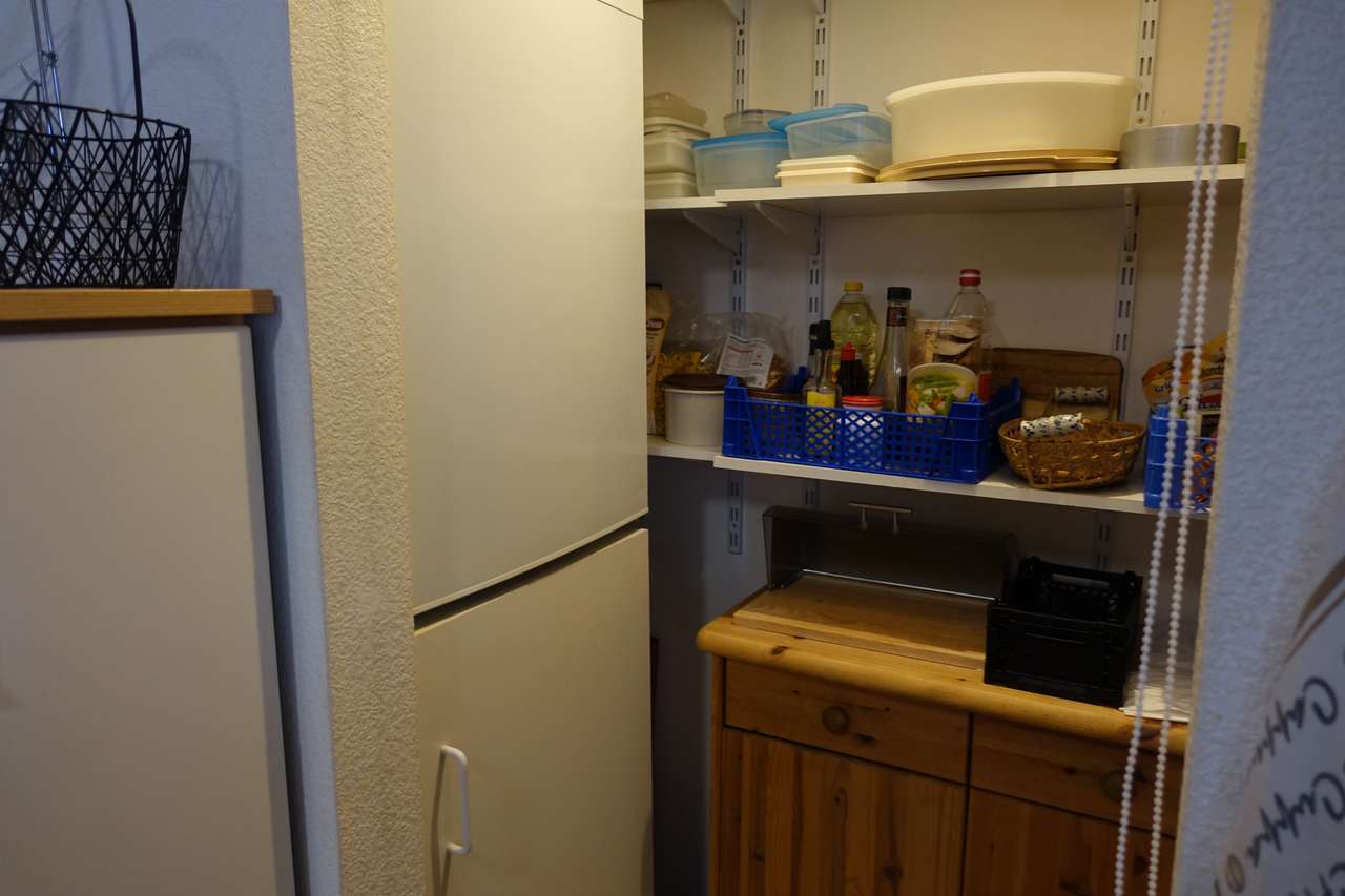 schicke 2-Zimmerwohnung mit sonnigem Balkon, Freiherr-von-Varnbühler-Str. 10, 71282 Hemmingen