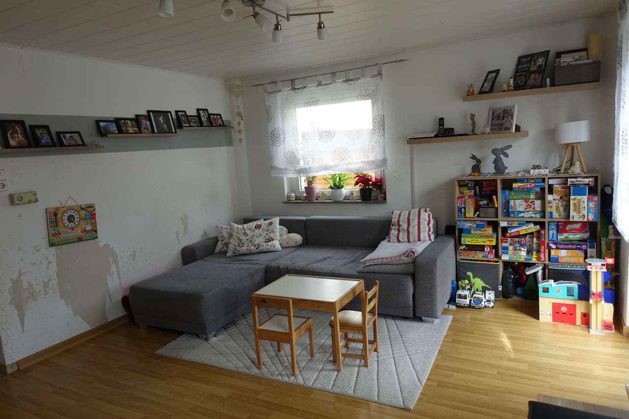 Schöne Doppelhaushälfte für die kleine Famillie, Burgenlandstr. 10, 70825 Korntal-Münchingen