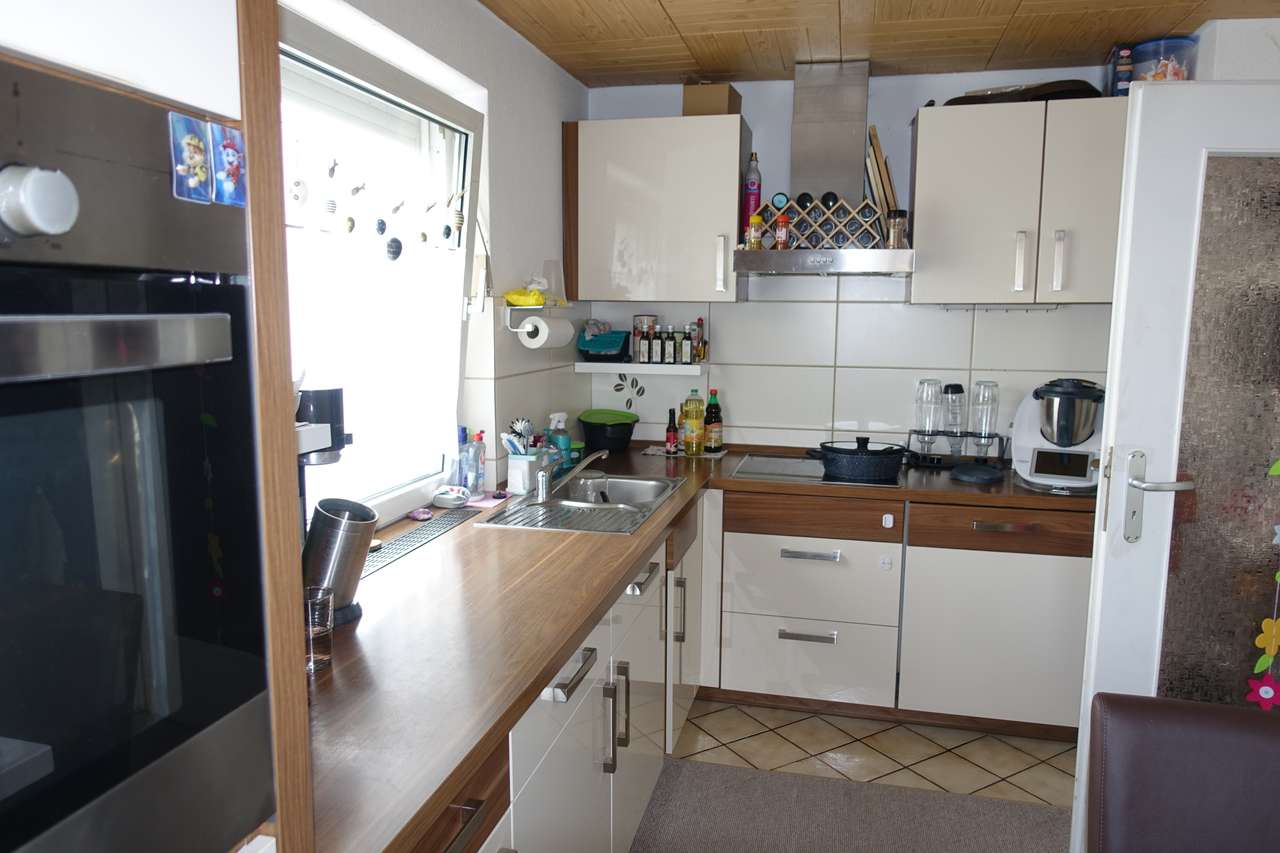 Schöne Doppelhaushälfte für die kleine Famillie, Burgenlandstr. 10, 70825 Korntal-Münchingen