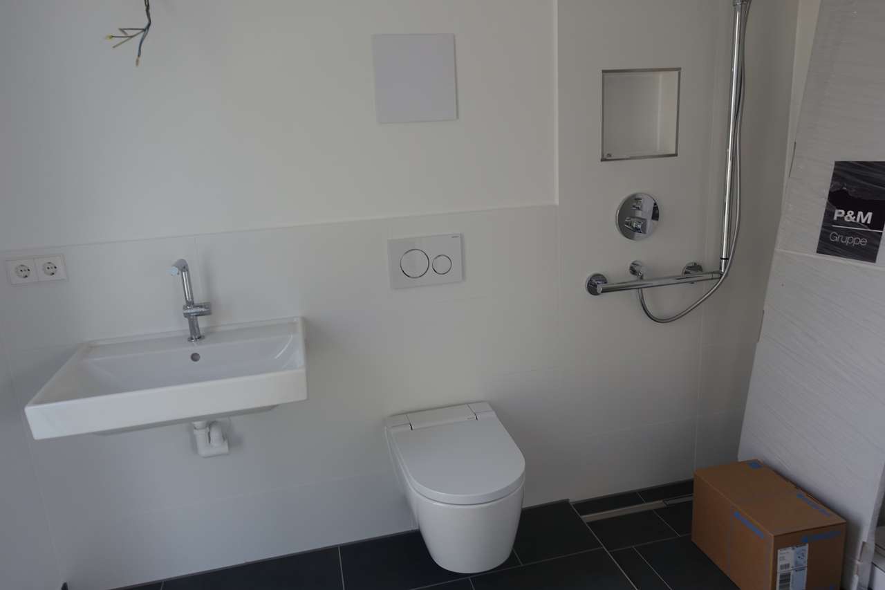 Schicke 4-Zimmer-Wohnung/Erstbezug, Cannstatter Str. 29, 70686 Remseck-Aldingen