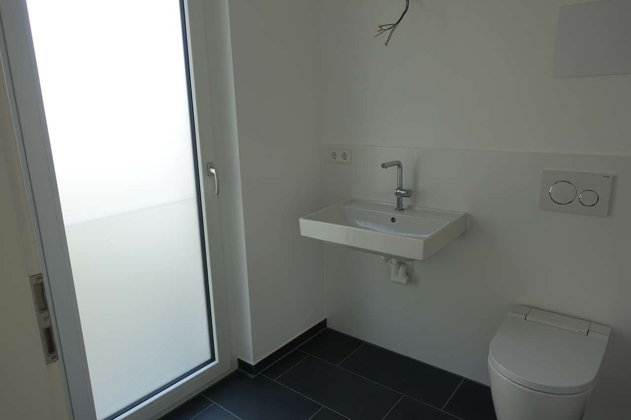 Schicke 4-Zimmer-Wohnung/Erstbezug, Cannstatter Str. 29, 70686 Remseck-Aldingen