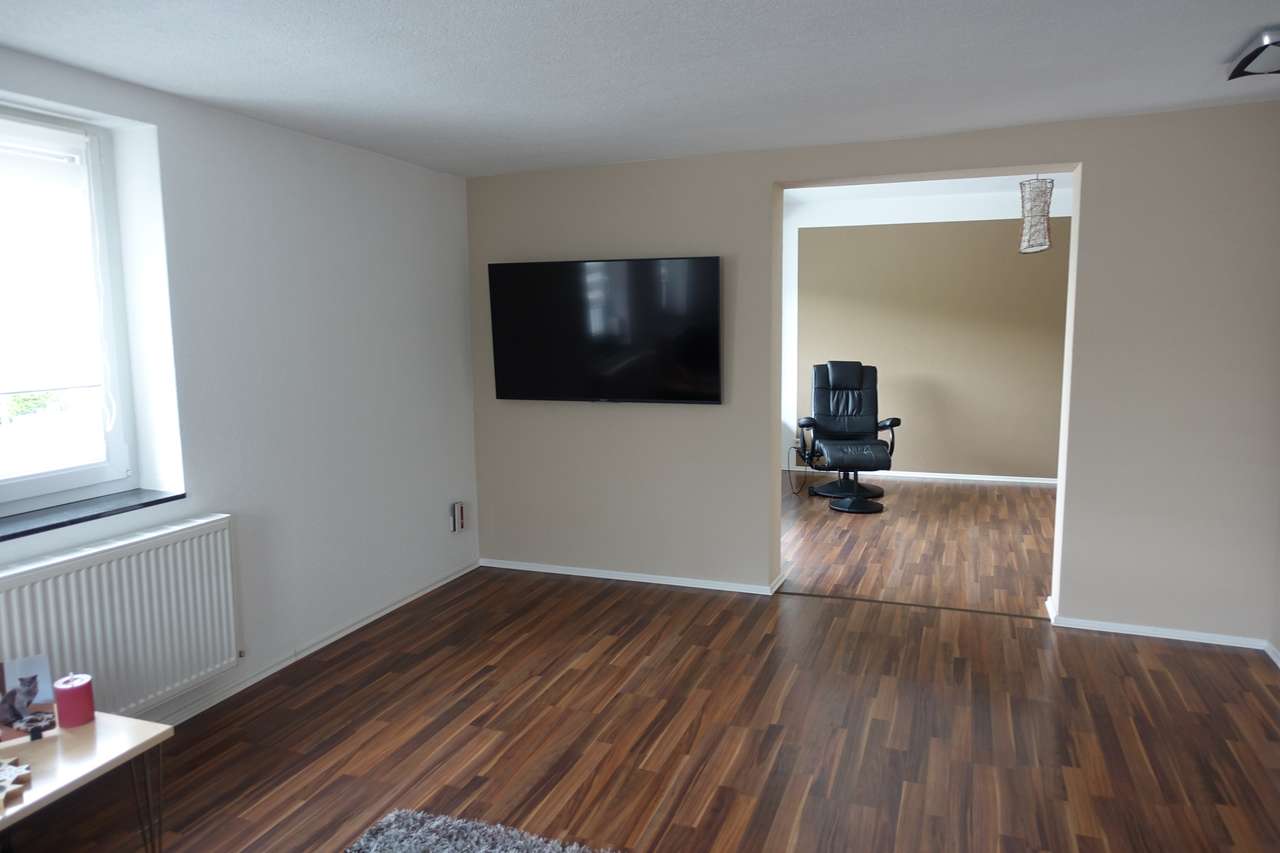 Top komplett renoviertes 5-Familienhaus in sonniger Lage KEINERLEI SANIERUNGSSTAU, Kantstr. 5, 73655 Plüderhausen