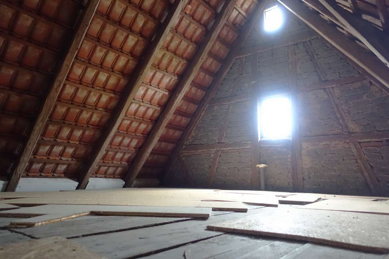 Top komplett renoviertes 5-Familienhaus in sonniger Lage KEINERLEI SANIERUNGSSTAU, Kantstr. 5, 73655 Plüderhausen