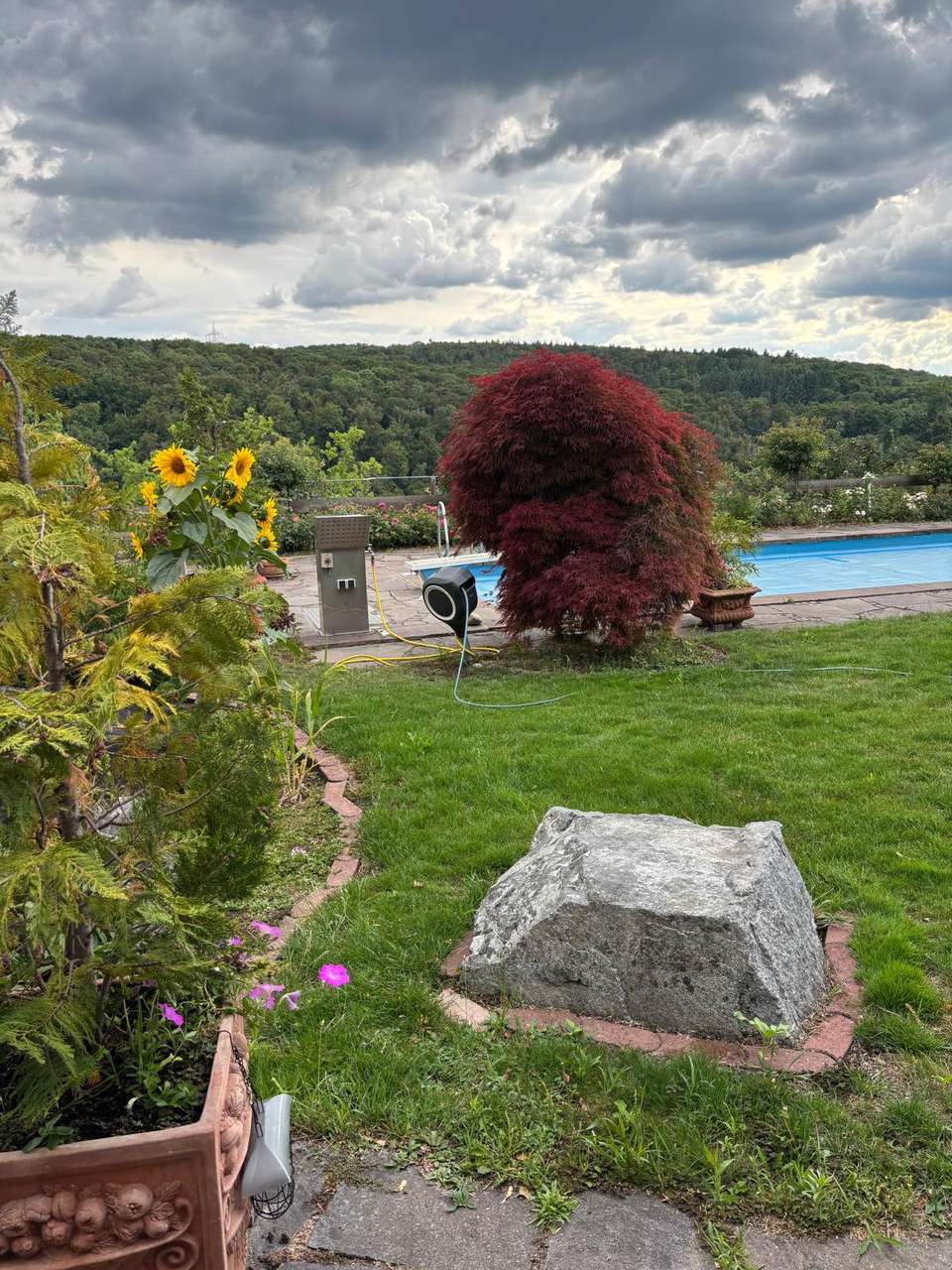 Repräsentative, freistehende Villa in herrlicher Süd-Aussichtslage mit großem Garten und Pool, Sonnenberg 35, 71735 Eberdingen-Nussdorf