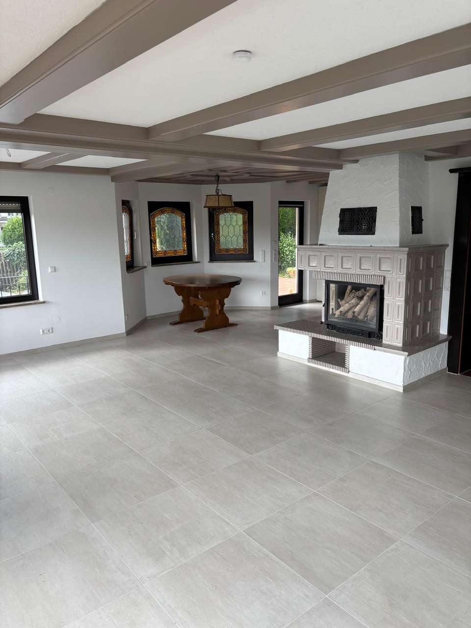 Repräsentative, freistehende Villa in herrlicher Süd-Aussichtslage mit großem Garten und Pool, Sonnenberg 35, 71735 Eberdingen-Nussdorf