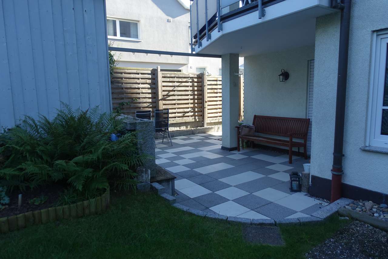 Schicke 4 Zimmer-Erdgeschoßwohnung im Herzen Ditzingens, Kreuzerstr. 4, 71254 Ditzingen