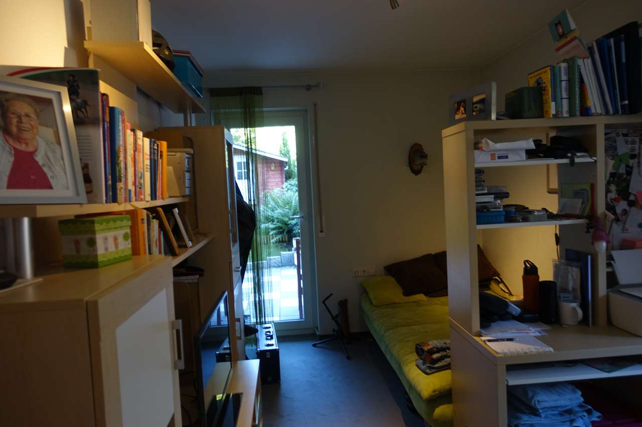 Schicke 4 Zimmer-Erdgeschoßwohnung im Herzen Ditzingens, Kreuzerstr. 4, 71254 Ditzingen