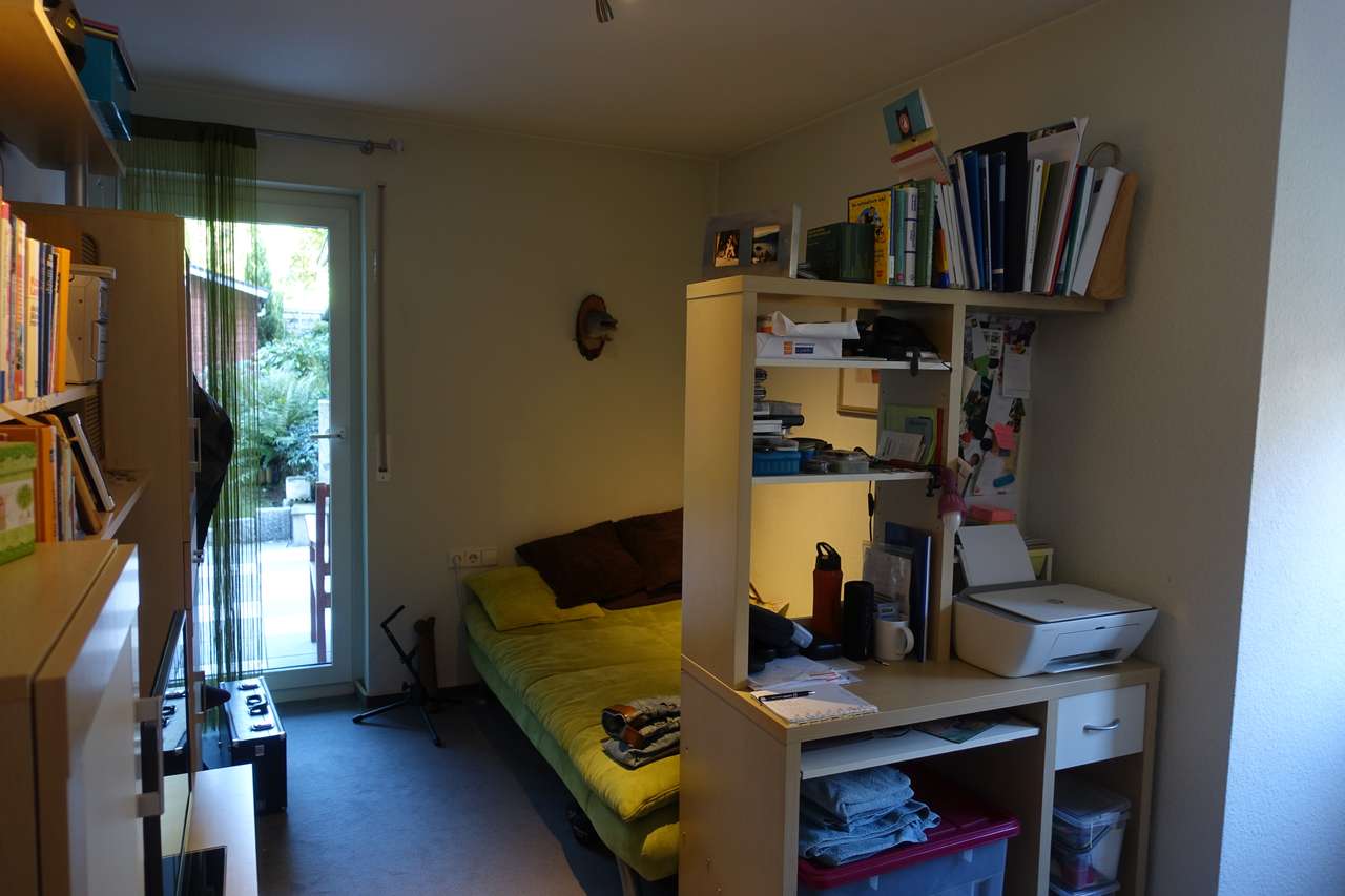 Schicke 4 Zimmer-Erdgeschoßwohnung im Herzen Ditzingens, Kreuzerstr. 4, 71254 Ditzingen