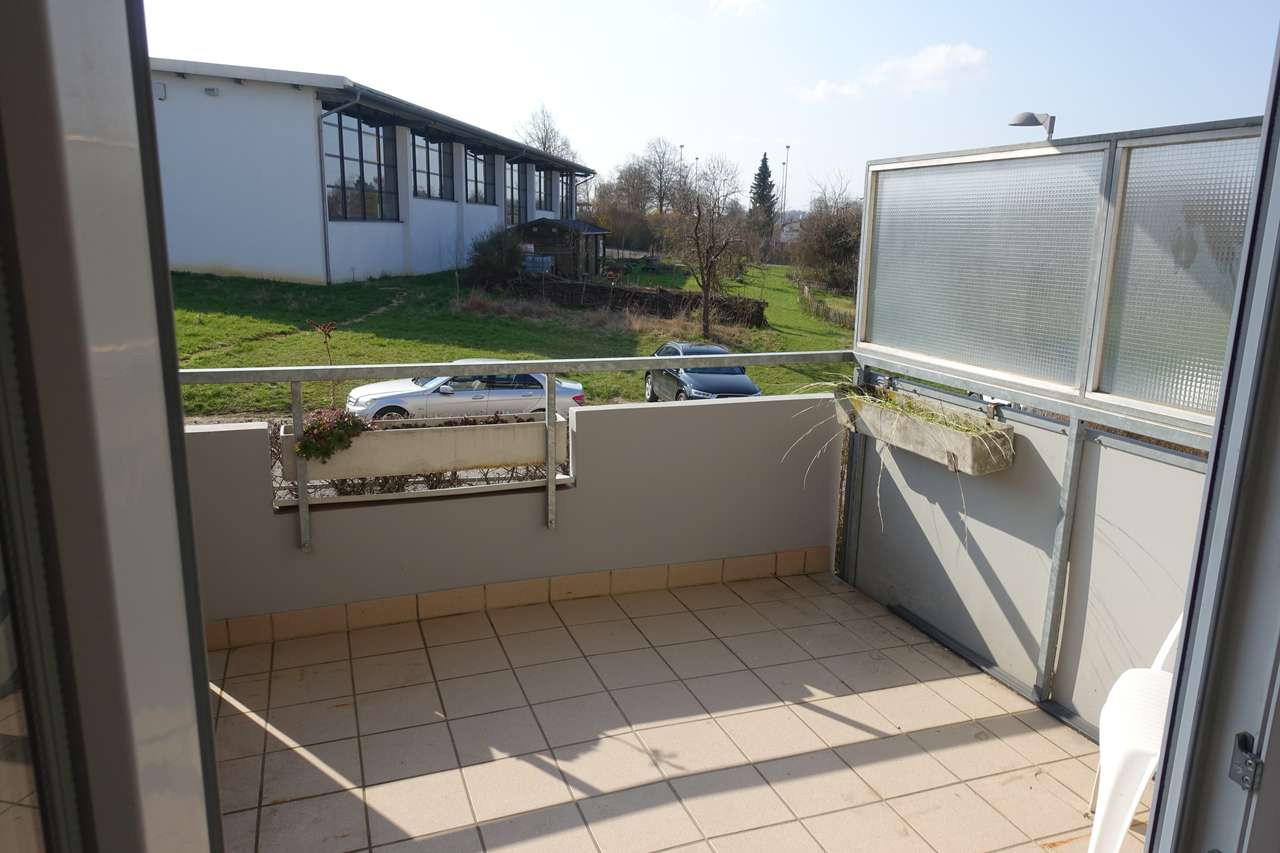Gut geschnittene 2,5-Zimmerwohnung mit sonnigem Balkon, Seestr. 55, 71282 Hemmingen