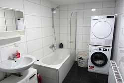 Badezimmer 1. OG WE3
