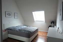 Schlafzimmer DG WE5
