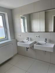 Badezimmer im 1.OG Badezimmer im 1.OG