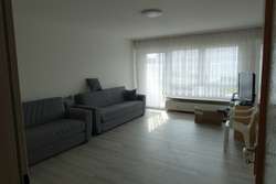 Wohnzimmer mit Ausgang