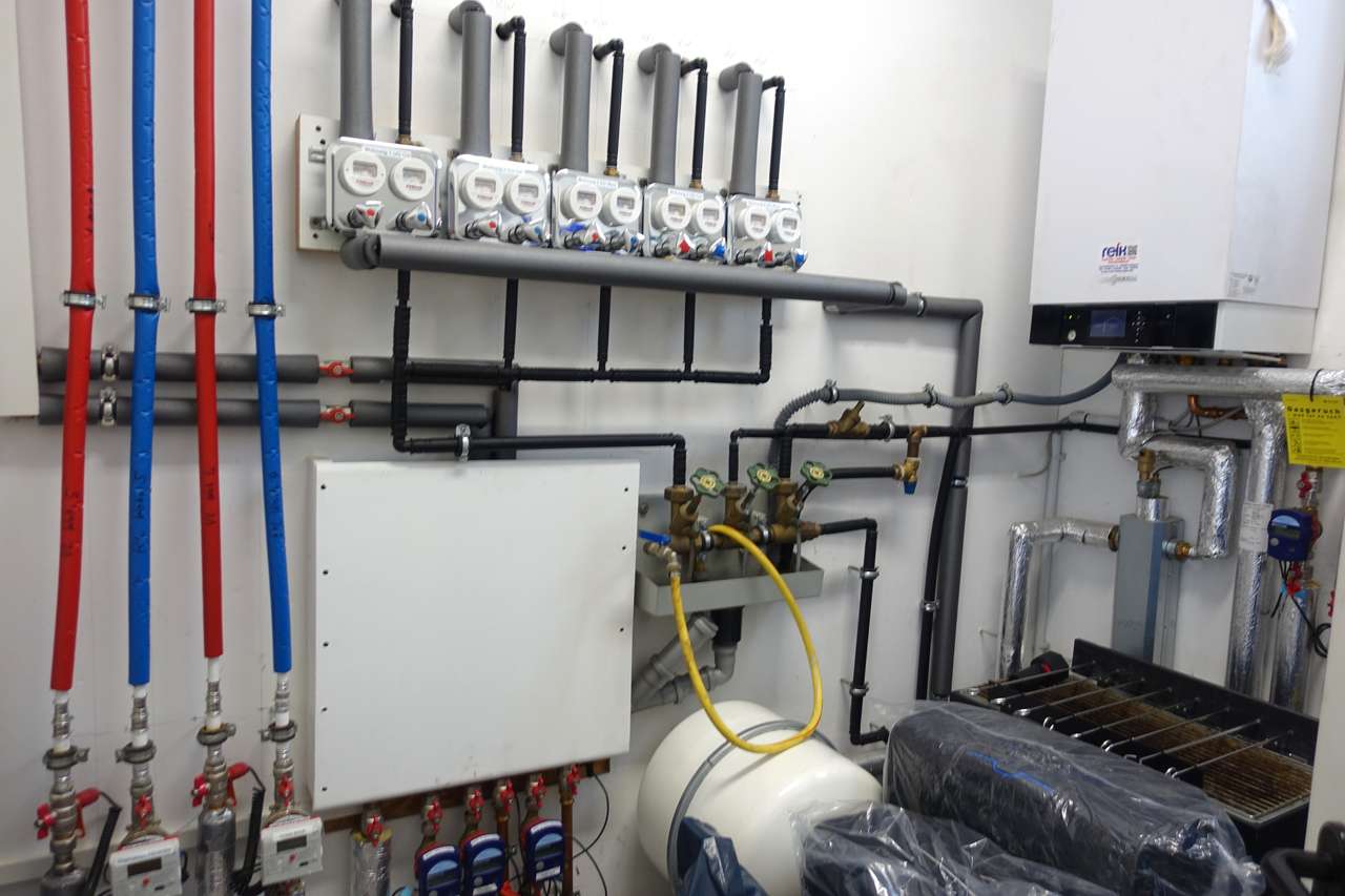 Heiz- und Elektroraum Heiz- und Elektroraum