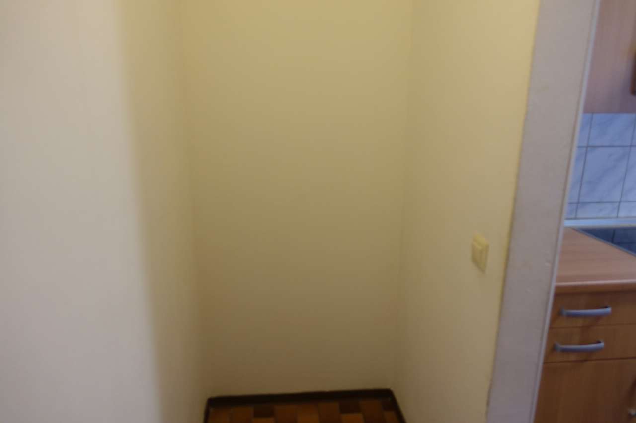 Hübsche 2-Zimmerwohnung mit sonnigem Balkon, Freiherr-von-Varnbüler-Str. 10, 71282 Hemmingen